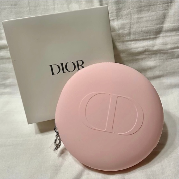 Dior Trousse Glow Pouch Make Up Bag Pink Silicone VIP Gift Authentic NEW IN BOX - Picture 2 of 2